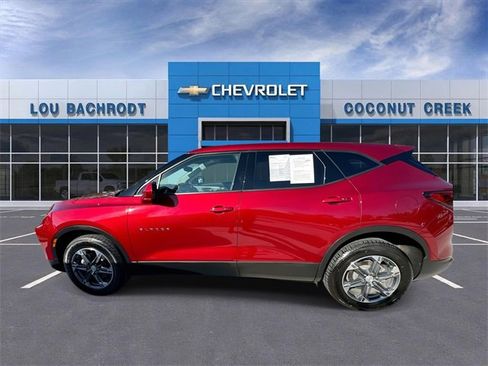 Used 2025 Chevrolet Blazer LT image 5