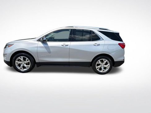 Used 2018 Chevrolet Equinox Premier AWD/4WD image 9