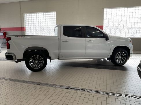 Used 2023 Chevrolet Silverado 1500 LT image 7