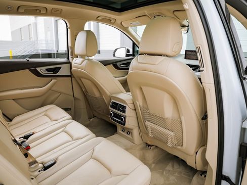 Used 2018 Audi Q7 2.0T Premium Plus image 25