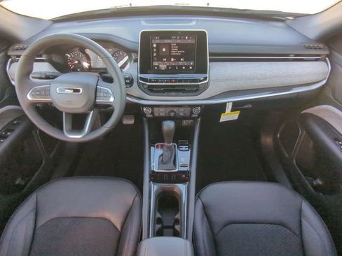 New 2026 Jeep Compass Latitude AWD/4WD image 5