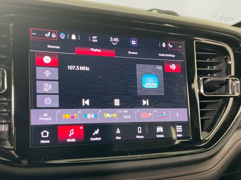 Used 2022 Dodge Durango R/T AWD/4WD image 14