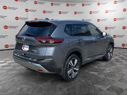 Used 2021 Nissan Rogue Platinum AWD/4WD image 5