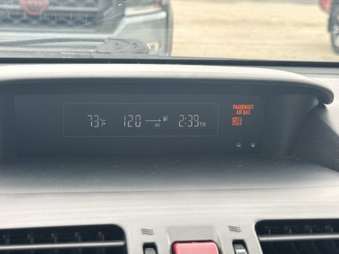 Used 2013 Subaru Crosstrek 2.0i Premium AWD/4WD image 19