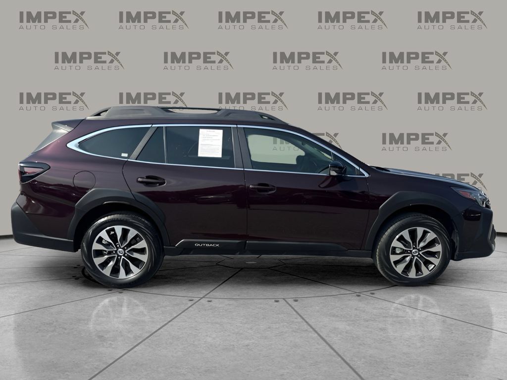 Used 2024 Subaru Outback Limited AWD/4WD image 6