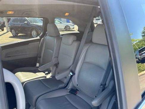 Used 2019 Honda Odyssey EX-L image 19
