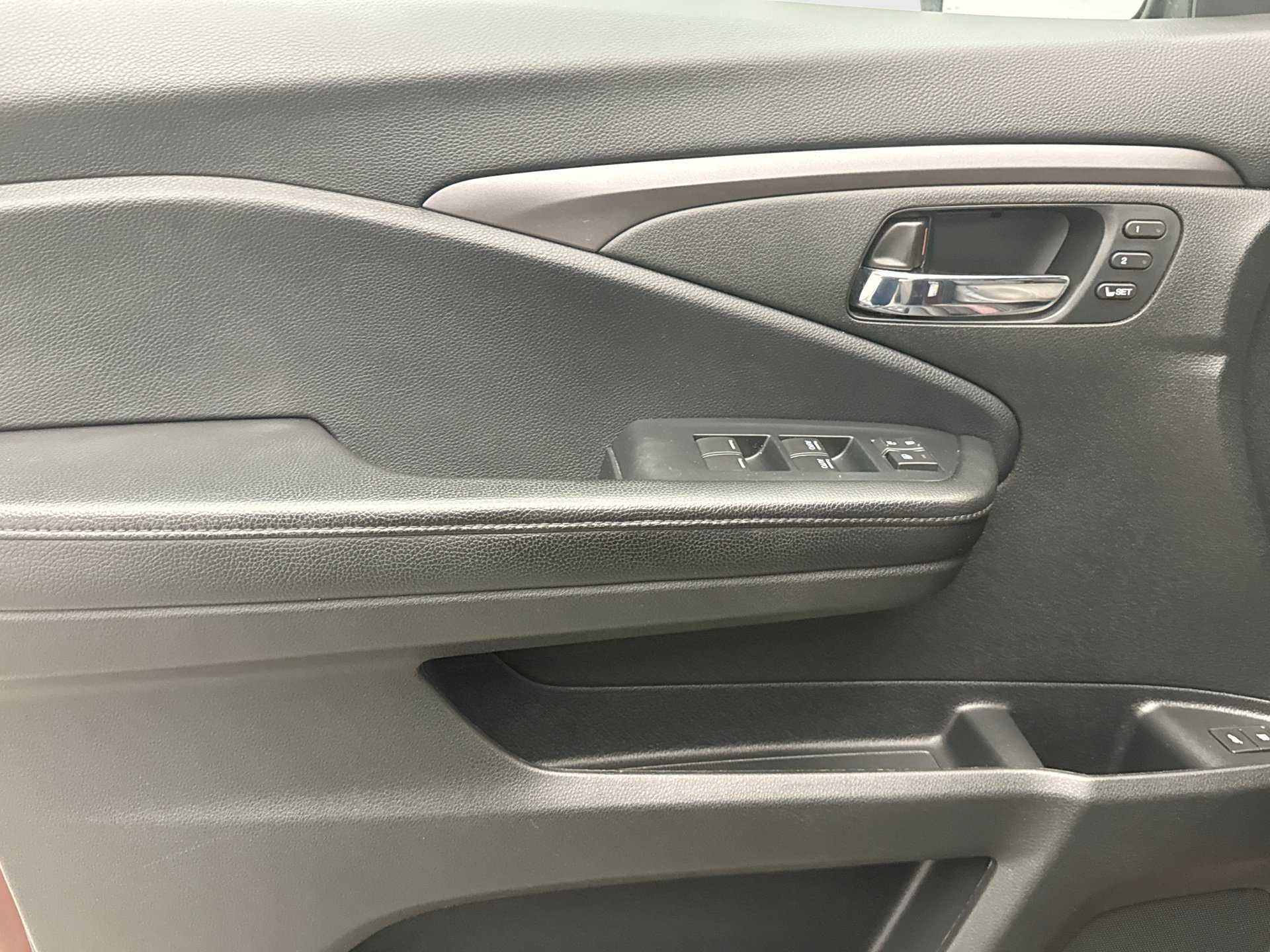 Used 2020 Honda Passport EX-L image 6