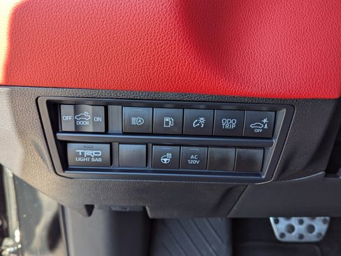 Used 2025 Toyota Tundra TRD Pro image 31