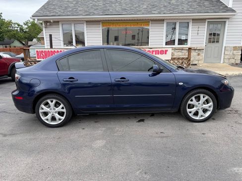 Used 2009 MAZDA MAZDA3 i Touring Value FWD image 9