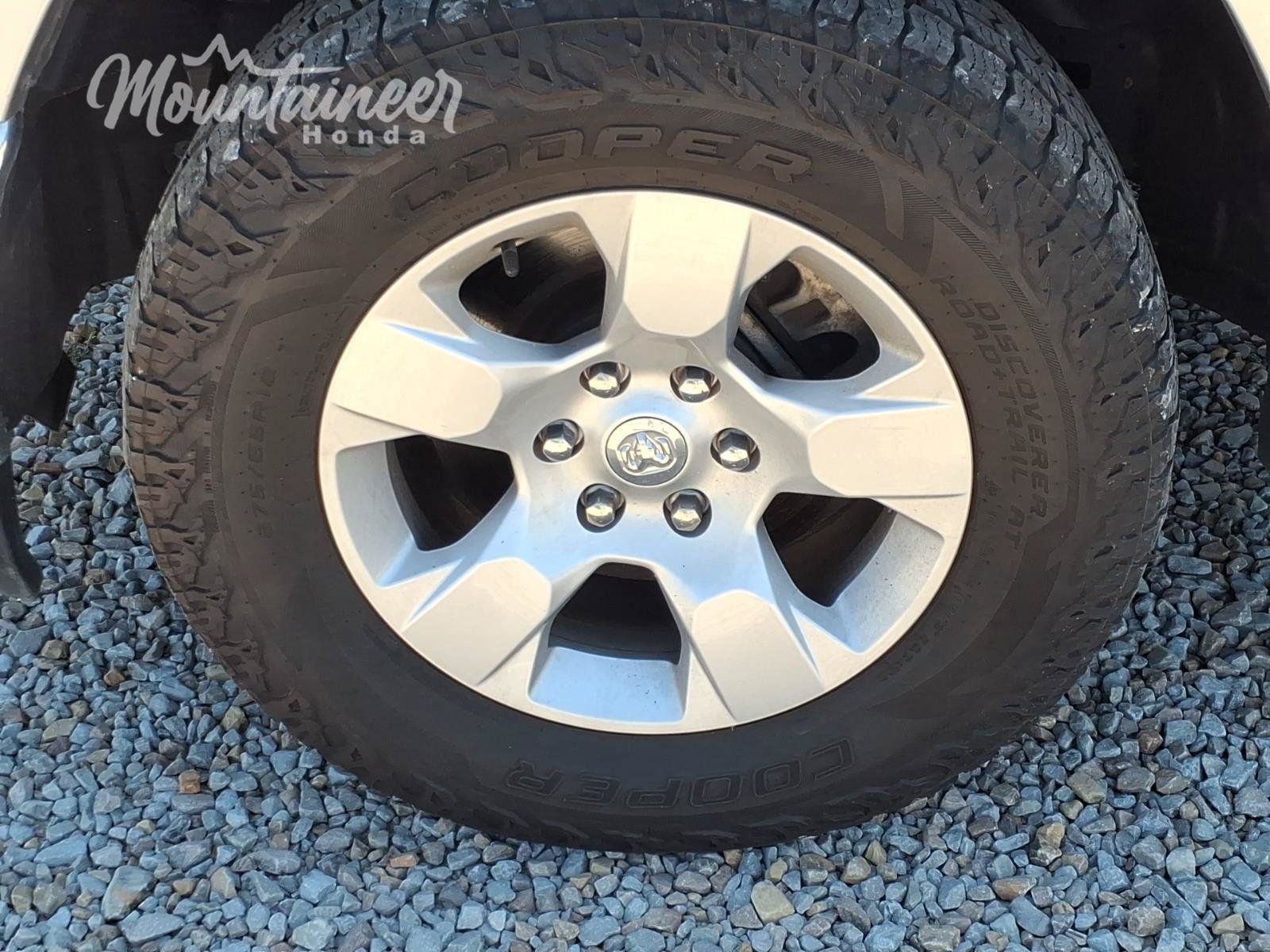 Used 2023 RAM 1500 Big Horn AWD/4WD image 9