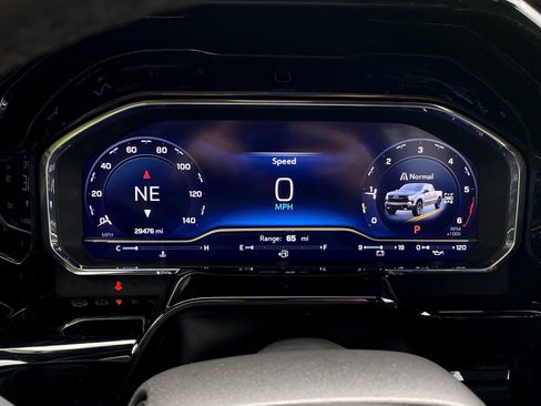 Used 2024 Chevrolet Silverado 1500 LT Trail Boss w/ Convenience Package II image 23