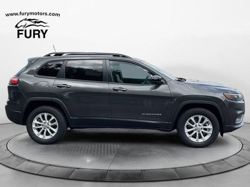 Used 2022 Jeep Cherokee Latitude Lux AWD/4WD image 2