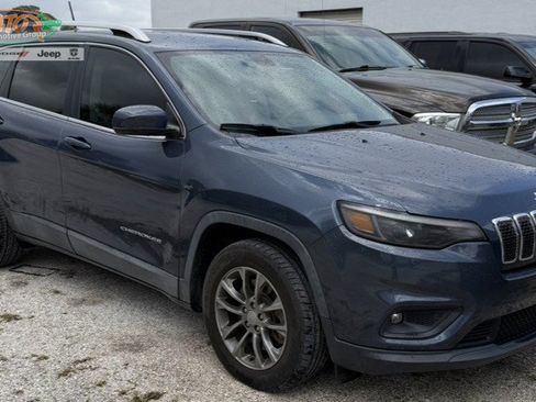 Used 2020 Jeep Cherokee Latitude Plus w/ Comfort/Convenience Group image 1