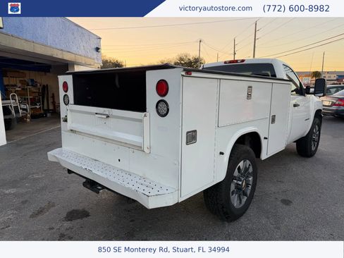 Used 2013 Chevrolet Silverado 2500 W/T image 9