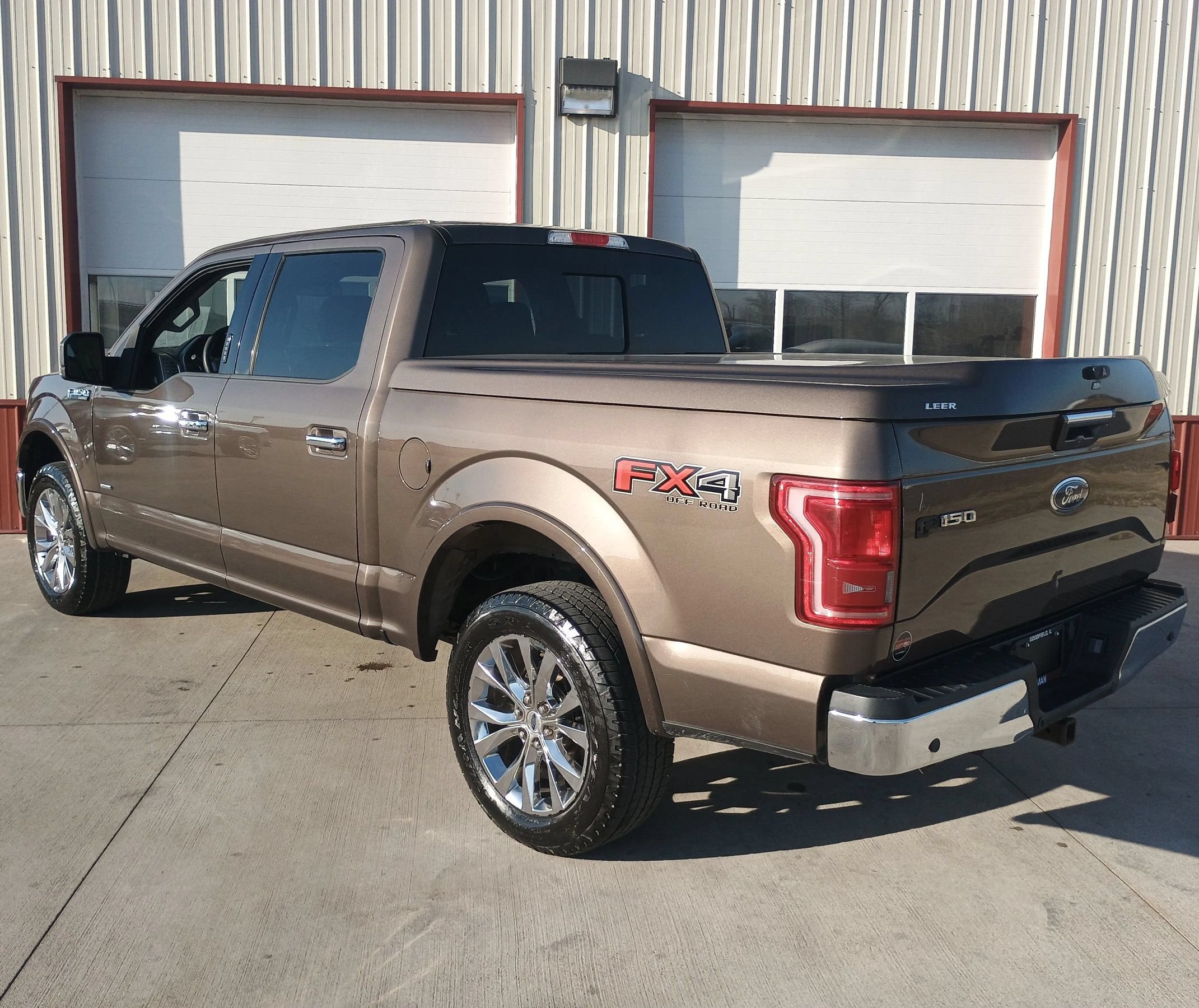 Used 2015 Ford F150 Lariat w/ Equipment Group 502A Luxury AWD/4WD image 26
