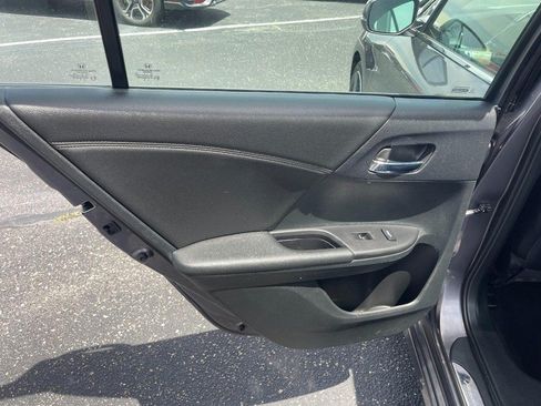 Used 2017 Honda Accord Touring image 15