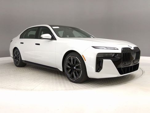 New 2026 BMW 740i 740i image 5