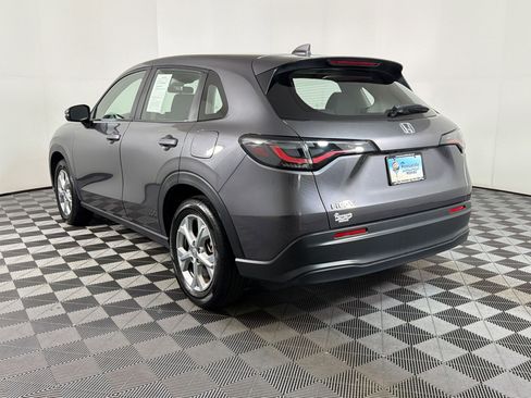 Used 2025 Honda HR-V LX image 2