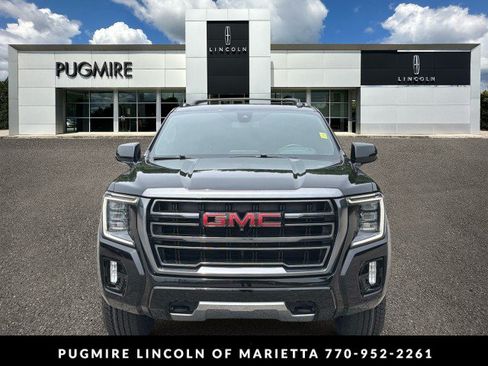 Used 2022 GMC Yukon AT4 w/ AT4 Premium Package AWD/4WD image 2