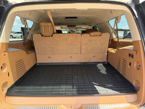 Used 2015 Cadillac Escalade ESV Platinum AWD/4WD image 15
