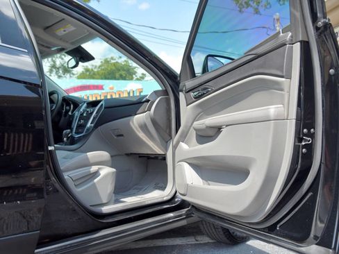 Used 2011 Cadillac SRX 2WD image 31