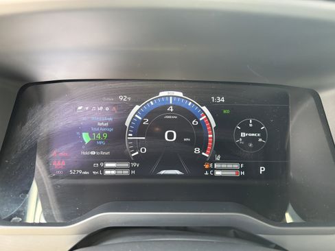 Certified 2025 Toyota Tundra Limited AWD/4WD image 23
