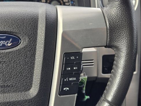 Used 2014 Ford F150 Platinum image 28