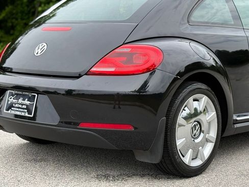 Used 2013 Volkswagen Beetle 2.5 Fender FWD image 13