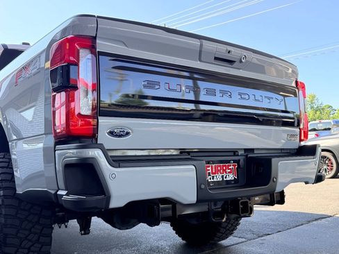 Used 2025 Ford F250 Platinum AWD/4WD image 8