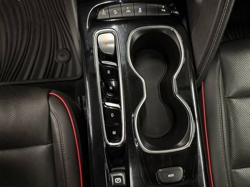 Used 2023 Buick Envision Essence w/ Sport Touring Package AWD/4WD image 18