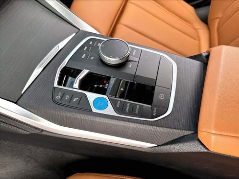 Used 2025 BMW i4 eDrive40 w/ M Sport Package RWD image 18