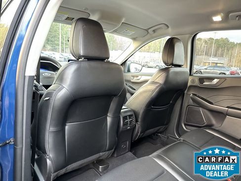 Used 2022 Ford Escape SEL w/ Technology Package image 27