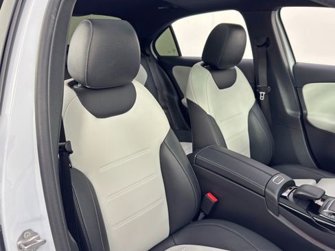 Used 2021 Mercedes-Benz A 35 AMG 4MATIC image 40