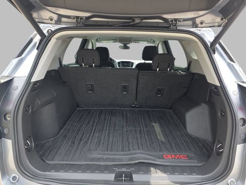 Certified 2020 GMC Terrain SLE w/ Driver Convenience Package FWD image 13
