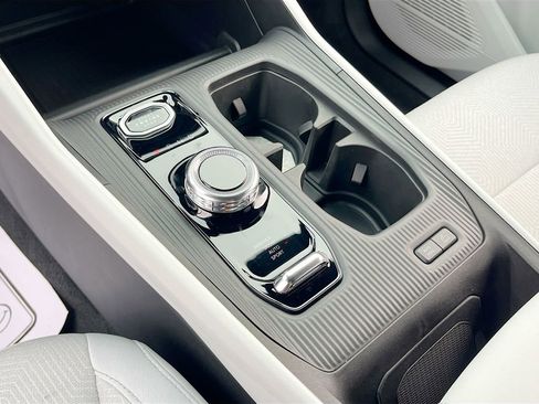 New 2026 Jeep Cherokee Laredo image 14