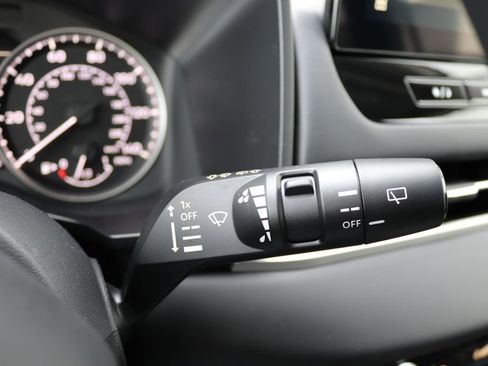 New 2026 Mitsubishi Outlander ES image 10