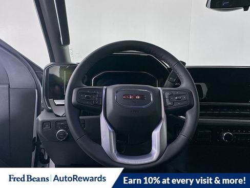 New 2026 GMC Sierra 1500 Elevation image 7