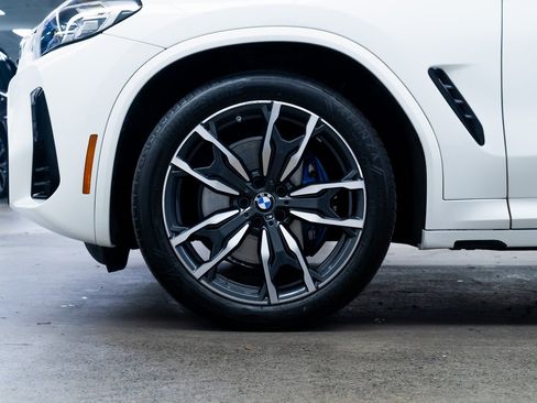 Used 2024 BMW X3 M40i w/ Premium Package image 7