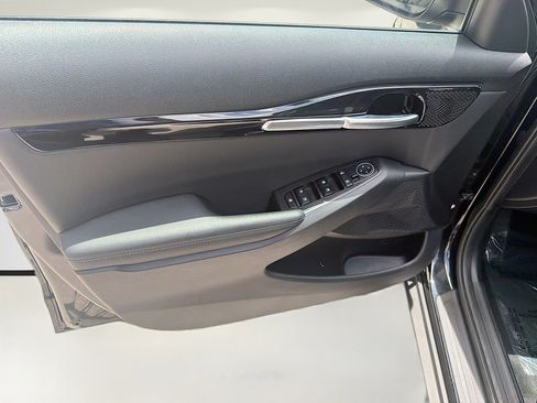 Used 2024 Kia Seltos S FWD image 17