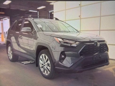 Used 2023 Toyota RAV4 XLE Premium FWD image 1