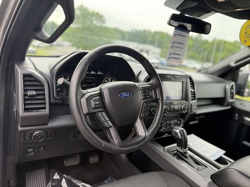 Used 2020 Ford F150 XLT w/ Equipment Group 302A Luxury AWD/4WD image 12