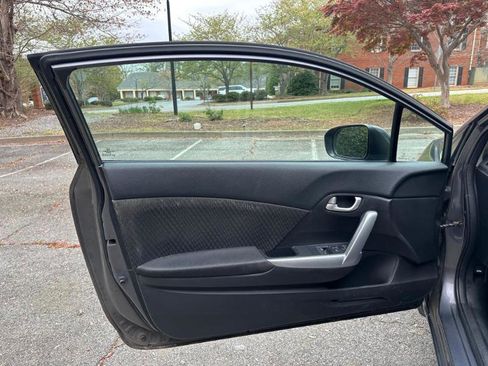 Used 2014 Honda Civic EX image 16