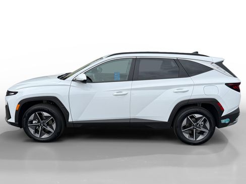 Certified 2025 Hyundai Tucson SEL image 2
