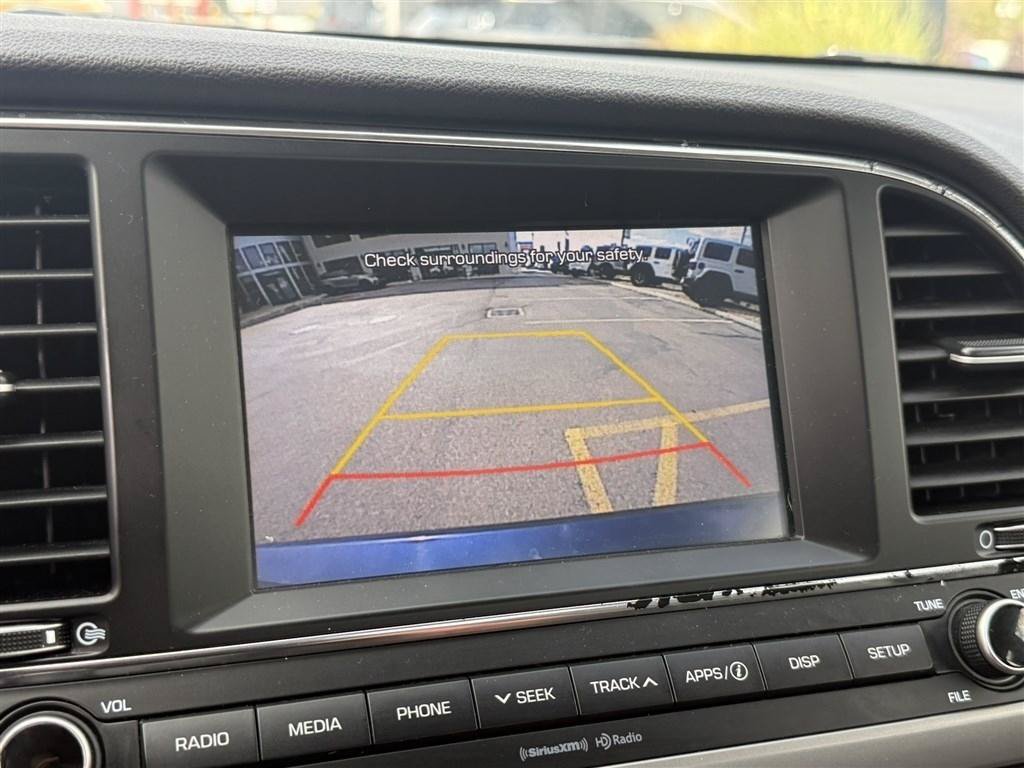 Used 2018 Hyundai Elantra SEL FWD image 17