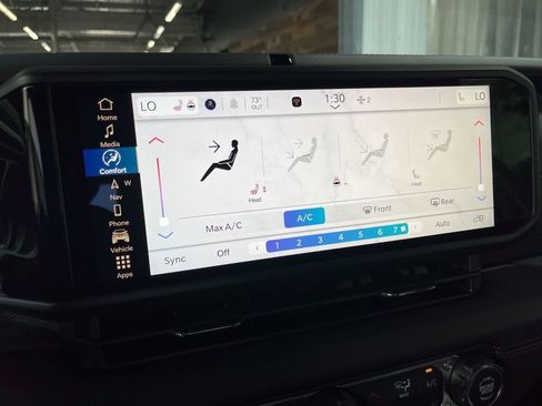 New 2026 Jeep Wrangler Rubicon AWD/4WD image 37