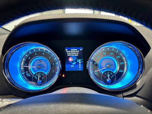 Used 2012 Chrysler 300 S w/ Luxury Group AWD/4WD image 8