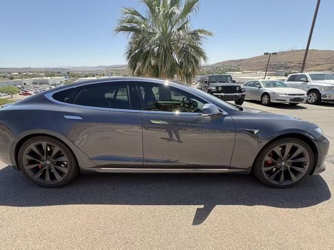 Used 2019 Tesla Model S Performance AWD/4WD image 6