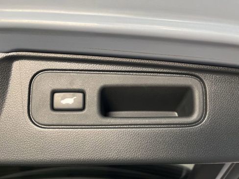 Used 2023 Honda Passport EX-L image 14