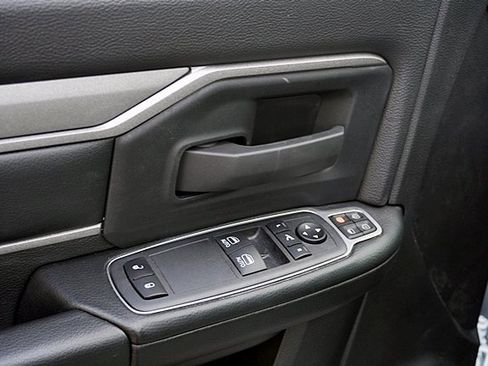 New 2024 RAM 2500 Tradesman w/ Chrome Appearance Group image 24