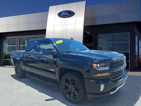 Used 2017 Chevrolet Silverado 1500 LT w/ Rally 2 Edition AWD/4WD image 1